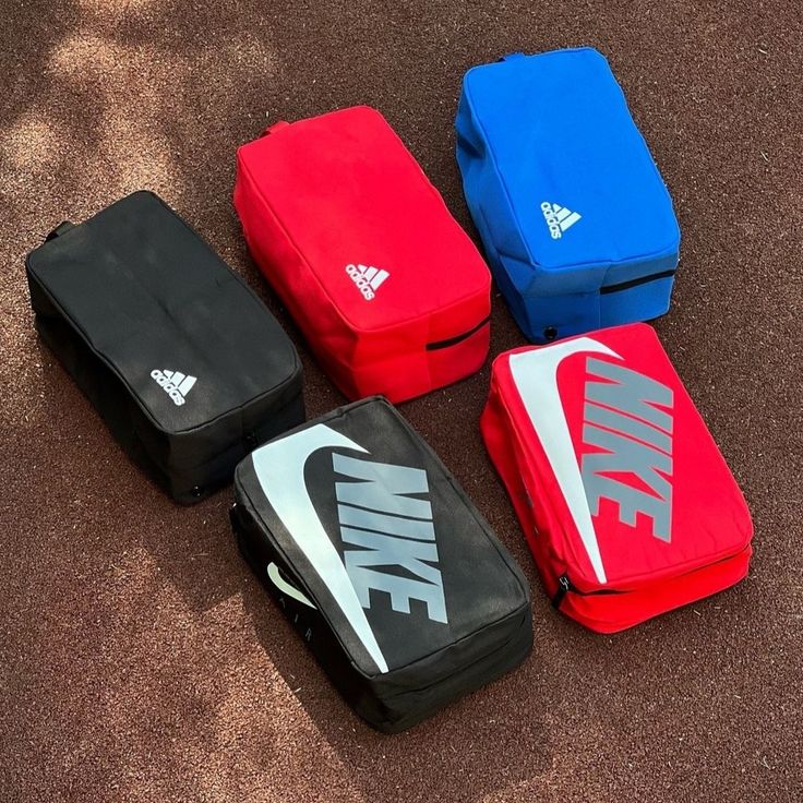 NikeTravel Kit Bag